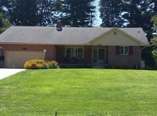 5858 York Rd, Spring Grove, PA 17362