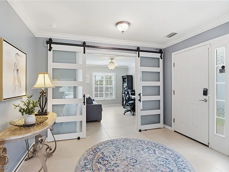 11041 Iron Horse Way — Photo 4