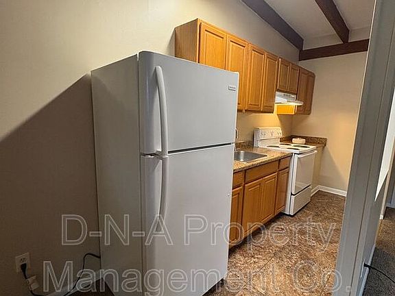 5th image of 114 Cabanna Ln APT 104
