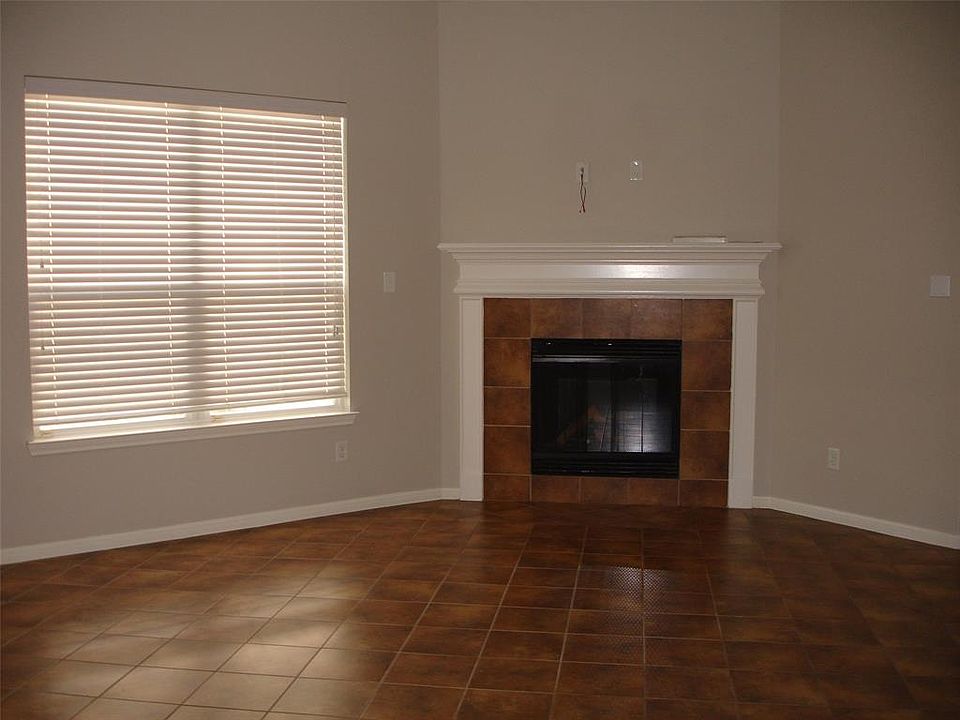 1st image of 19347 Little Pine Ln