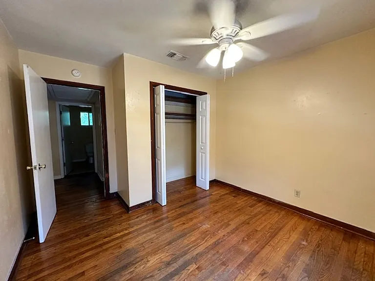 1725 Airport Dr — Photo 8