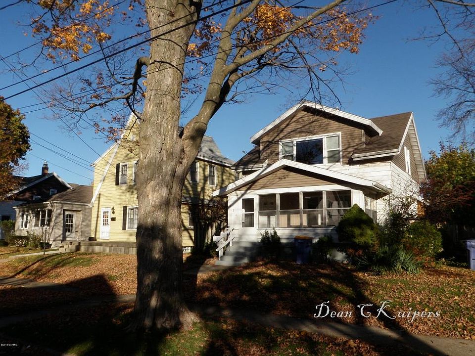 1st image of 224 Richards Ave SW