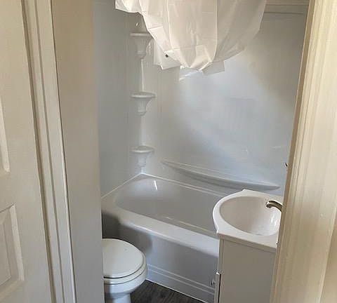 2nd image of 105 N Chester Pike APT 2A