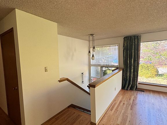 4th image of 5609 S Augusta St