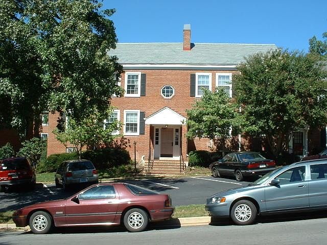Front building entryway