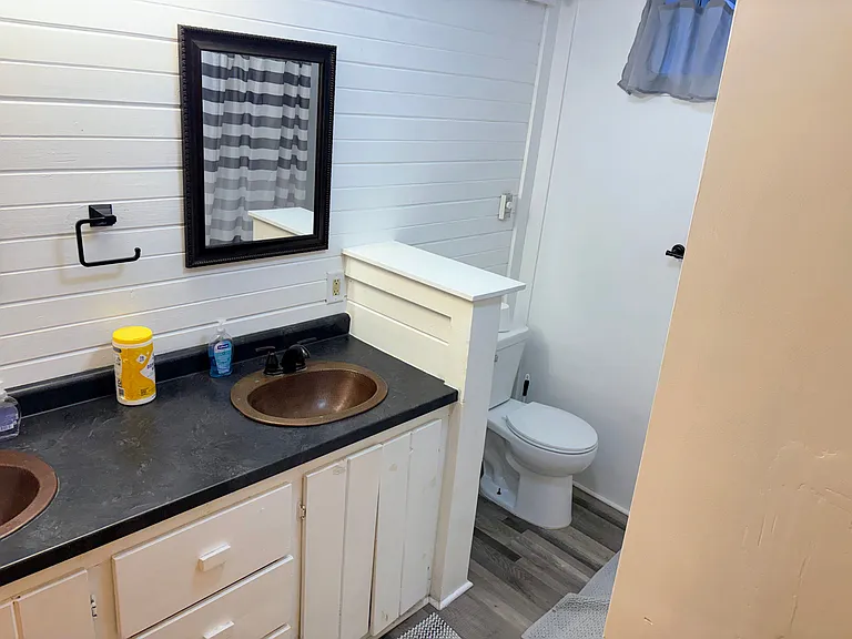 118 Spark St #LOWERUNIT2 — Photo 16