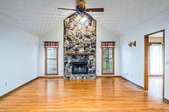4th image of 39 Blueberry Way