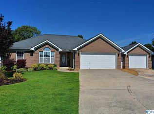 27807 Trotters Ln, Athens, AL 35613