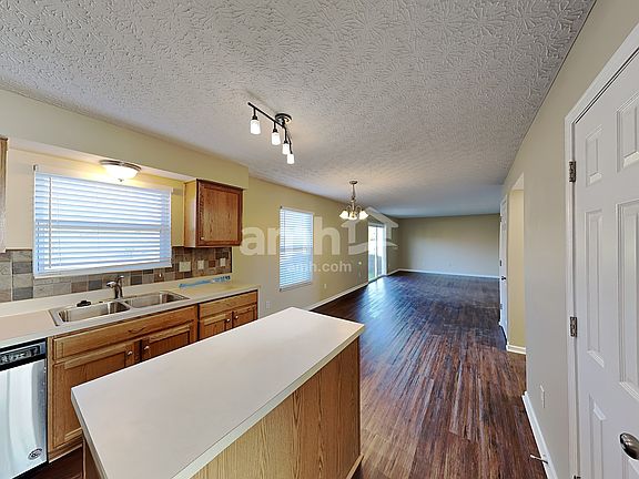 4th image of 8574 Old Field Birch Dr