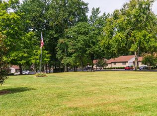 134 E Old Mill Rd, High Point, NC 27265