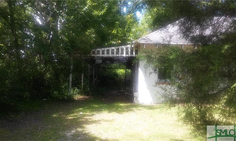 2nd image of 1902 Mills B Lane Blvd