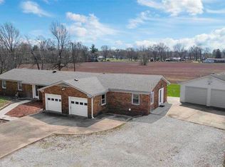 6623 N Marmon Ct, Terre Haute, IN 47805