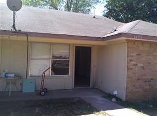 3404 Story St, Forest Hill, TX 76119