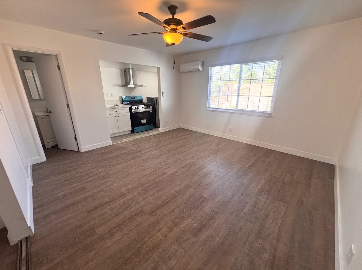Prichard St, La Puente — Photo 1