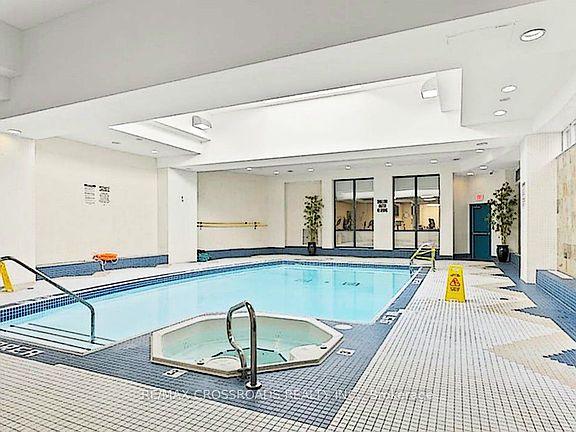 4th image of 155 Beecroft Rd #906