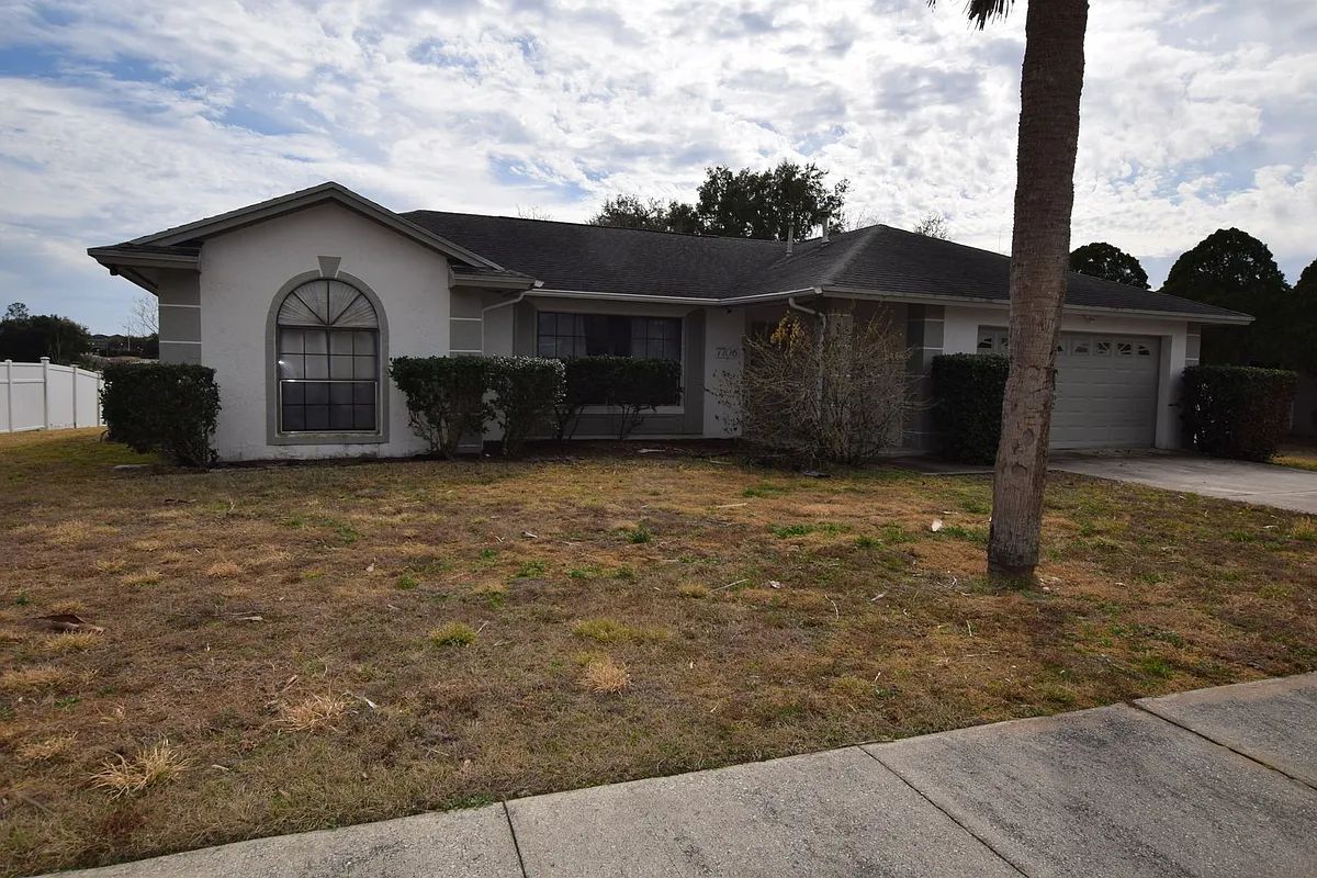 Building Photo - 7706 Indian Ridge Trl S