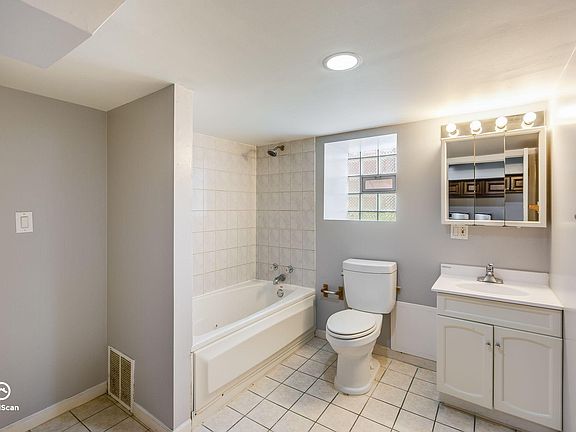 5th image of 315 S Campbell Ave #G