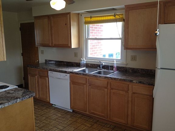 2nd image of 2717 NW A St
