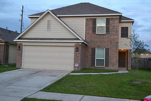 1st image of 17918 Evergreen Trace Ln