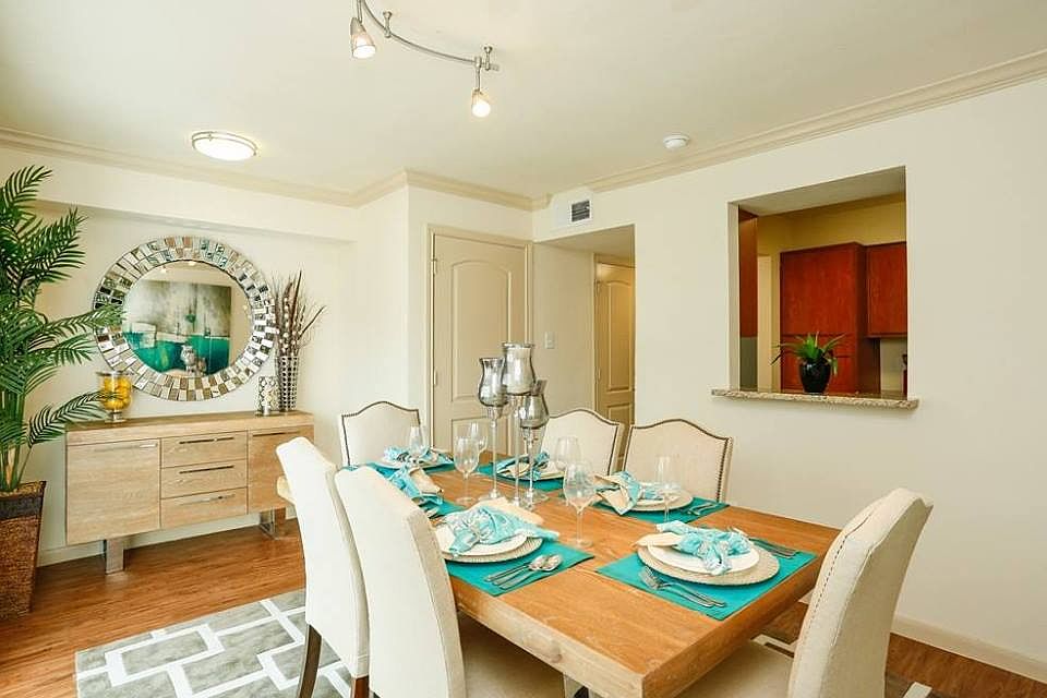 Dinning area, 2 Bedroom Floor Plan