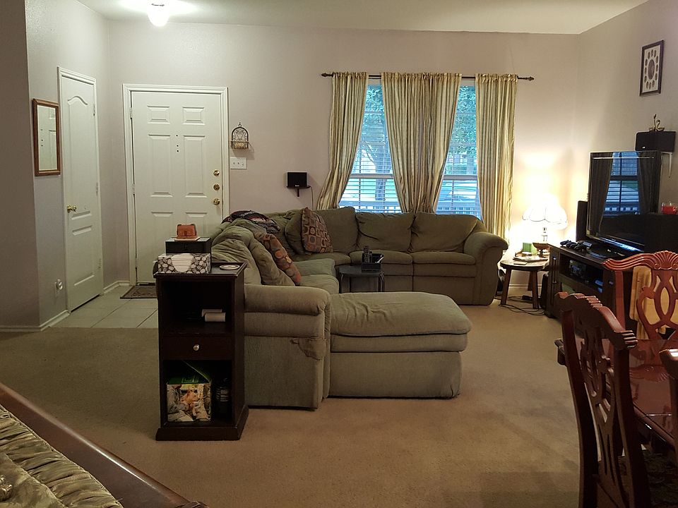 1st image of 5235 Canary Holw