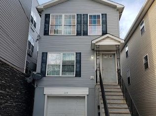 19 12th Ave, Paterson, NJ 07501