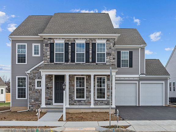 2nd image of 3111 Bullfinch Ln