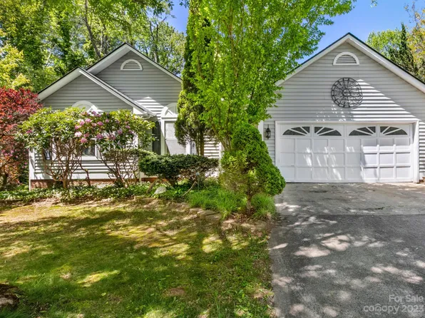 462 Old Haw Creek Rd, Asheville, NC 28805