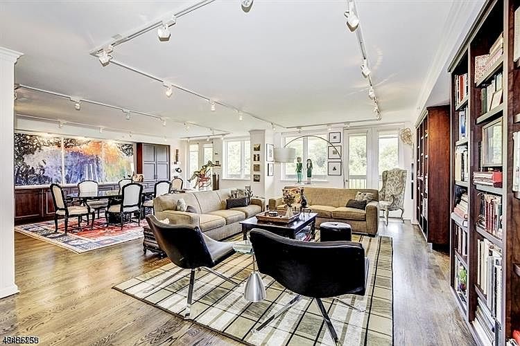 1st image of 10 Smith Manor Blvd APT 604