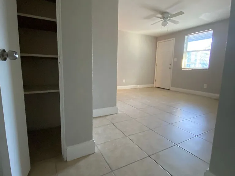 1324 Prince St — Photo 4