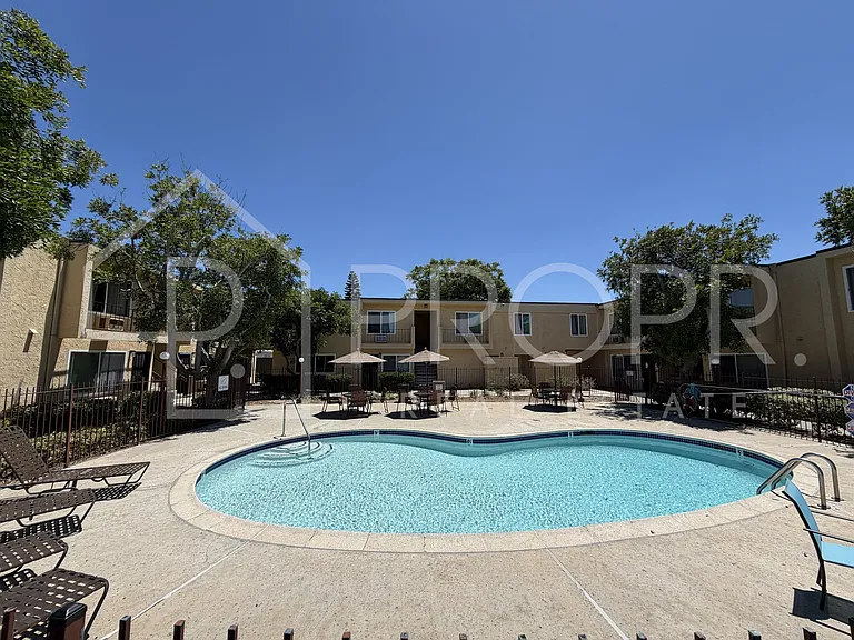 3240 Olive St — Photo 19