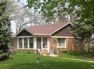 7021 52nd Ave, Kenosha, WI 53142