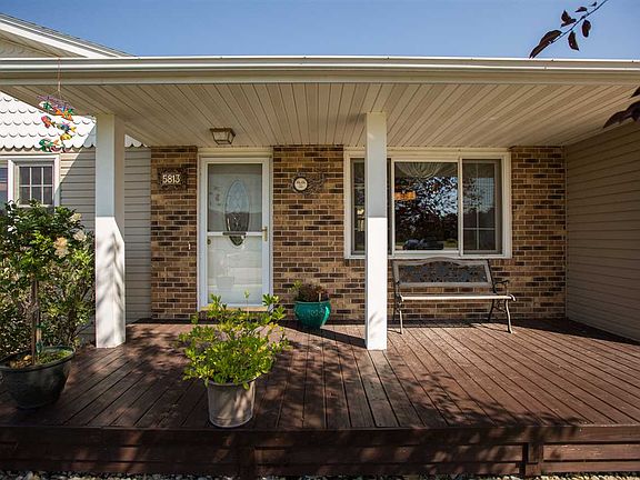 2nd image of 5813 Applewood Dr