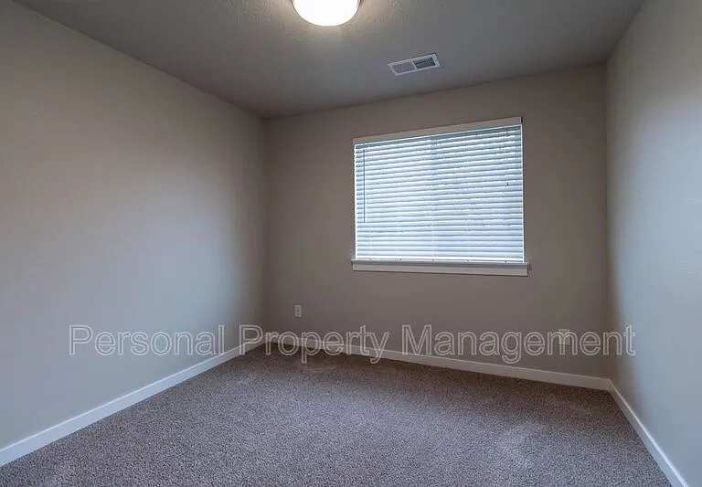 2917 Fruit Valley Rd #A — Photo 7