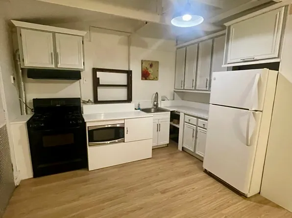 (undisclosed Address), Fullerton, CA 92833