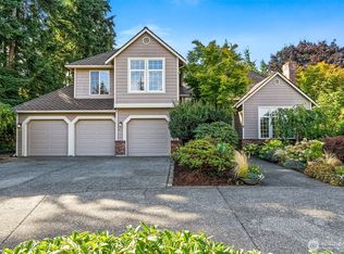 417 SW 350th Pl, Federal Way, WA 98023