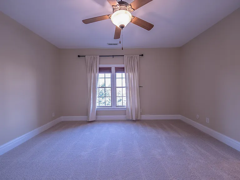 1032 Alemany St — Photo 23