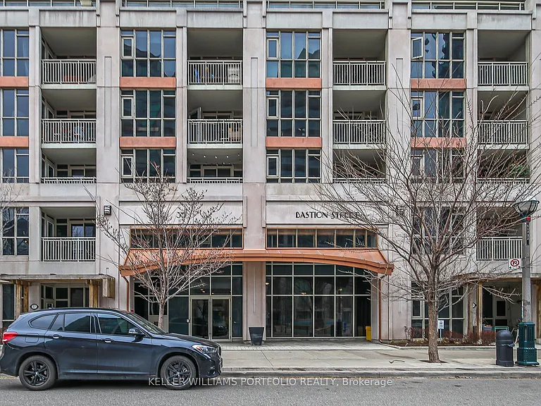 35 Bastion St #1120 — Photo 2