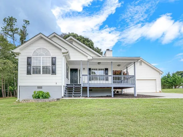 132 Millstone Dr, Commerce, GA 30530