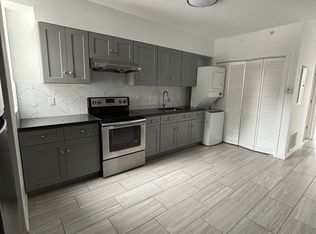 4008 Market St #2F, Philadelphia, PA 19104
