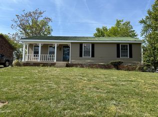 232 Township Dr, Hendersonville, TN 37075