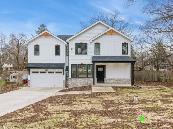 21645 W Ravine Dr, Lake Zurich, IL 60047