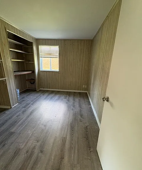 5614 Copenhagen Dr — Photo 10