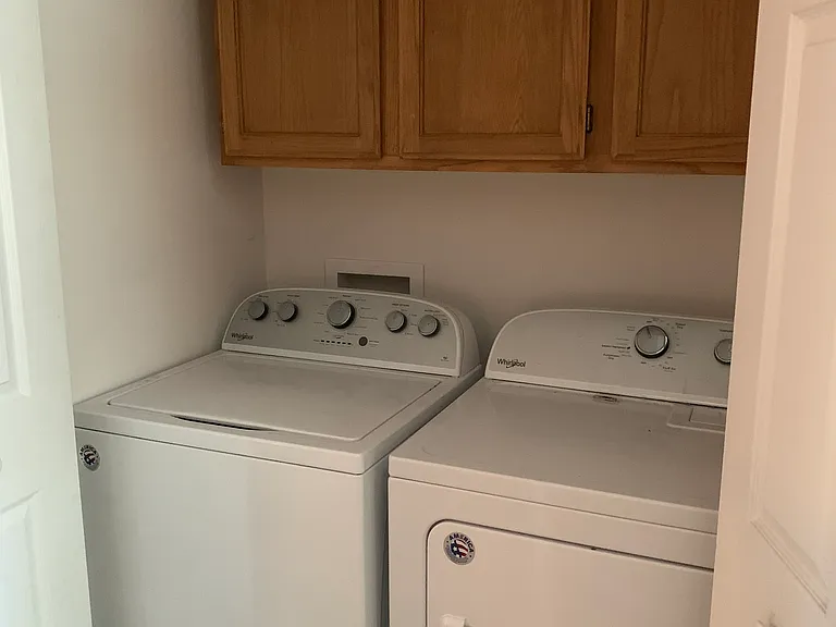 250 Opus Ct — Photo 10