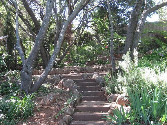 2nd image of 265 Aeolia Dr