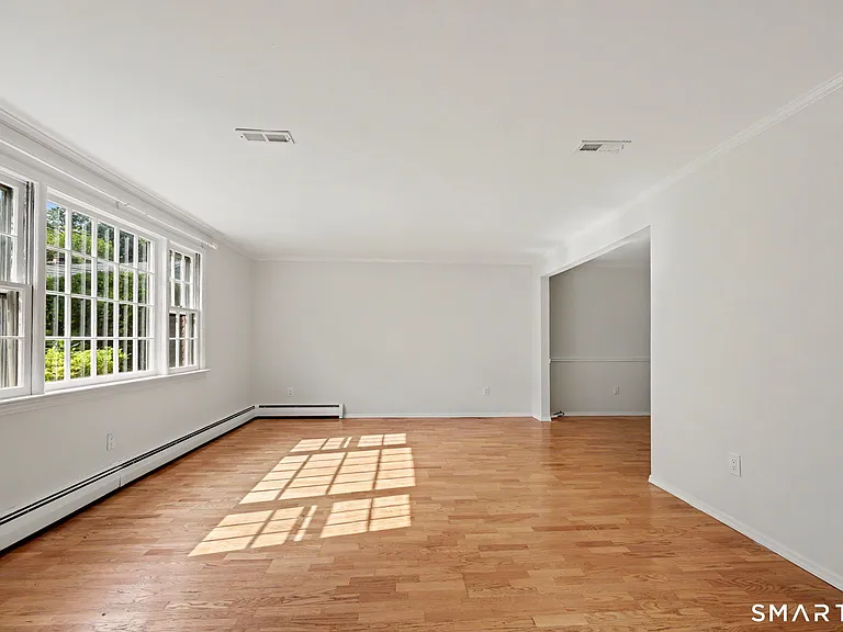 26 Revere Rd — Photo 6