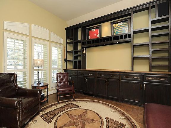3rd image of 19503 Crescent Haven Dr