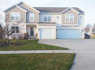 2801 Sunbrook Dr, Hudsonville, MI 49426
