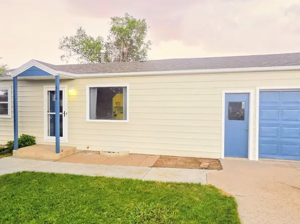 3618 Bevans St, Cheyenne, WY 82001