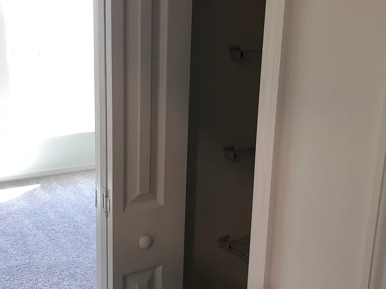 2937 SW Skyline St — Photo 26